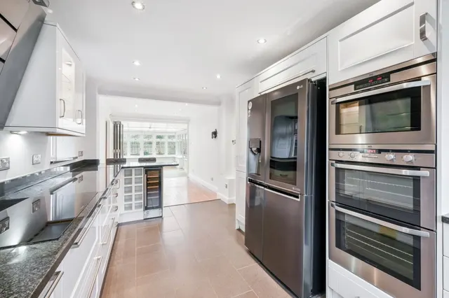 Wagtail Walk, Beckenham, BR3, photo 1