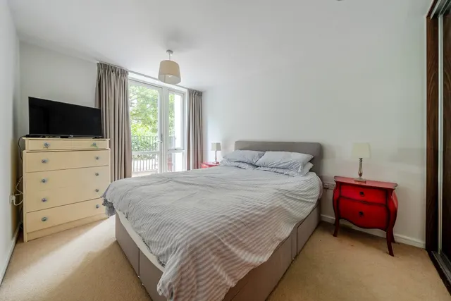 All Saints Road, Acton, W3, photo 2