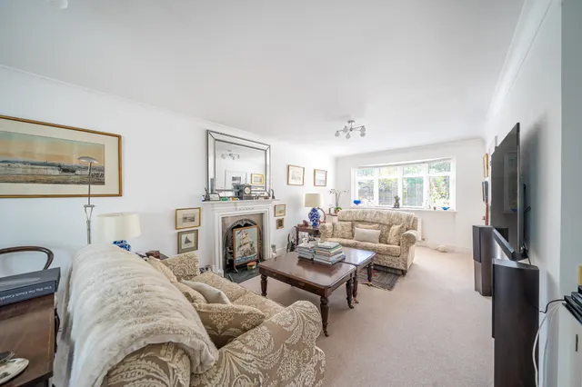 Photo 3 — Crecy Gardens, Redbourn, AL3
