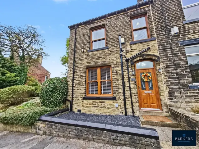 Vine Street, Cleckheaton, BD19, photo 1