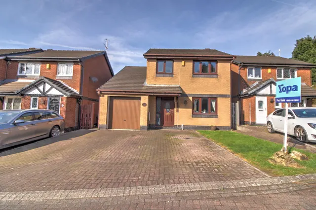 Abbott Clough Close, Blackburn, BB1, photo 1