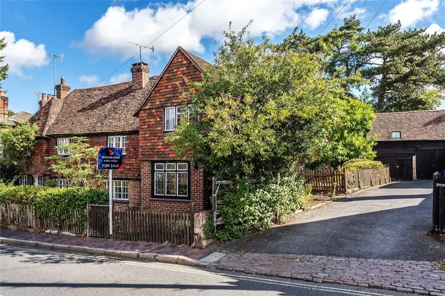 High Street, Limpsfield, RH8, photo 1