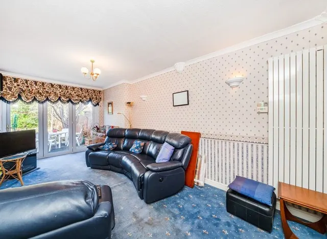 Ellerman Avenue, Twickenham, TW2, photo 2
