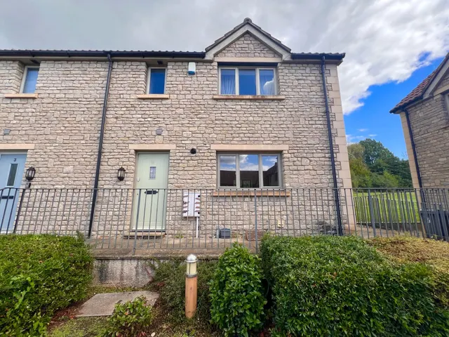 Canons Court Mews, Wotton-under-Edge, GL12, photo 1