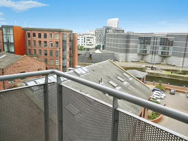 Neptune Street, Leeds, LS9, photo 1