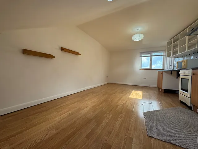Wellesley Road, Eastbourne, BN21, photo 3