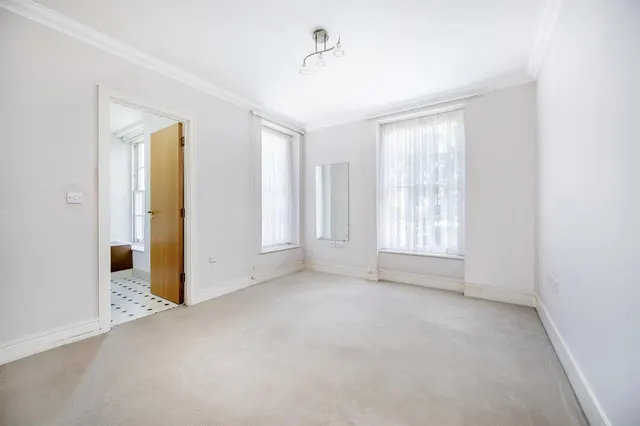 West Heath Avenue, Golders Green, NW11, photo 3
