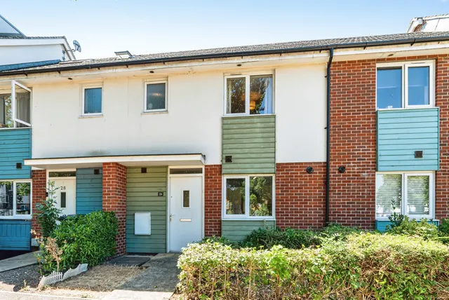 Mallory Road, Basingstoke, photo 1