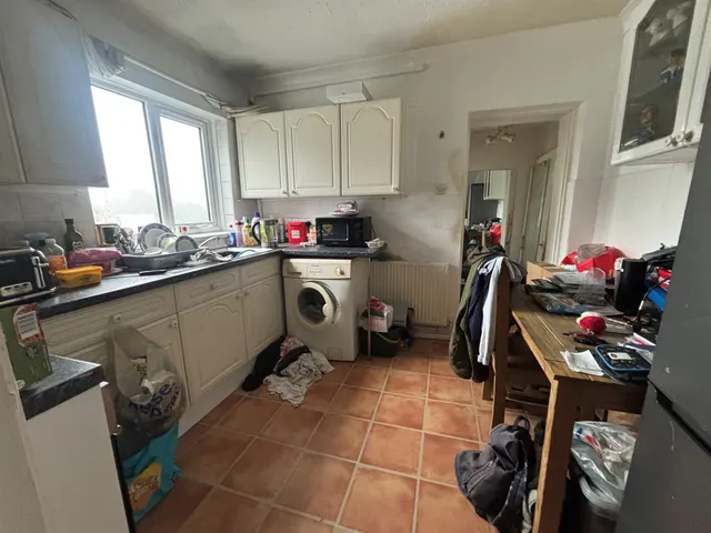 Bridgend Road, Maesteg, CF34, photo 2