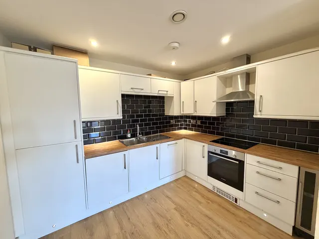 Fitzalan Road, Sheffield, S13, photo 2