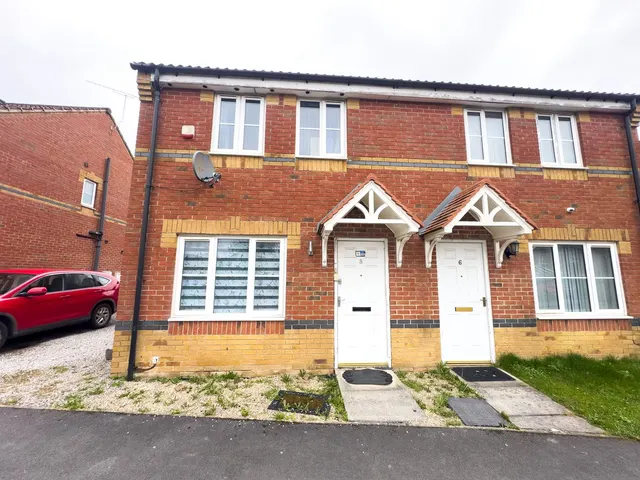 Seathwaite Close, Middleton, M24, photo 2