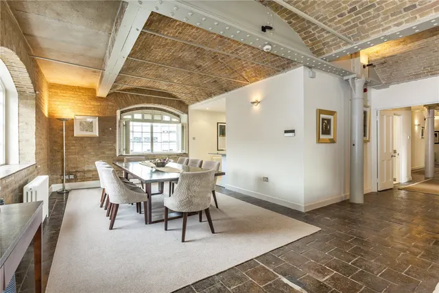 Ivory House, East Smithfield, E1W, photo 2