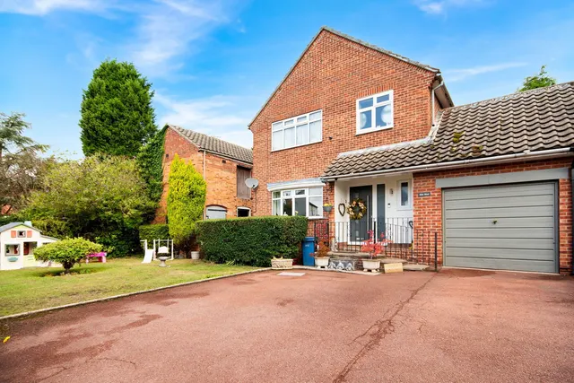 Low Street, East Markham, NG22, photo 3