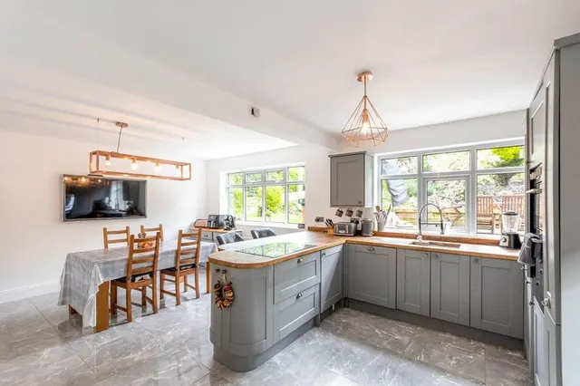 Low Street, East Markham, NG22, photo 1