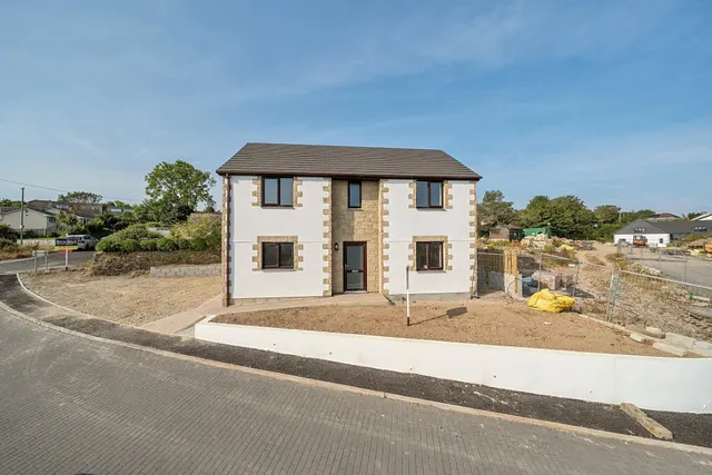 Dunstan Meadows, Merritts Hill, TR16