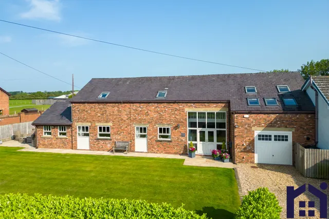 Holme House Barn Doles Lane, Bretherton, Leyland, PR26 9BA, photo 1