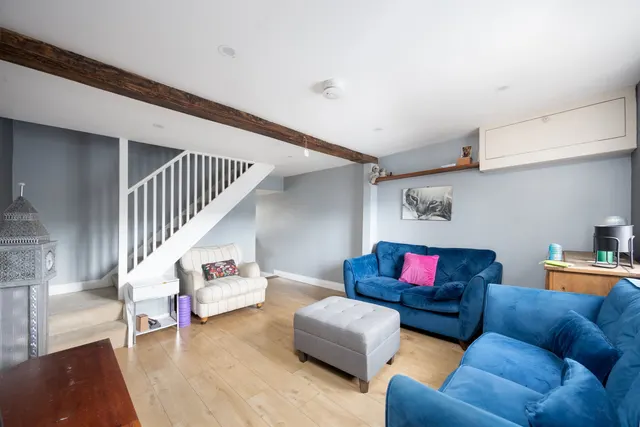 Poulshot Road, Poulshot, SN10, photo 2