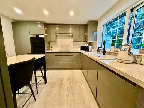 Pantyresk Road, Abercarn, NP11, photo 3