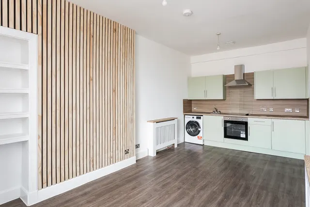 Duke Street, Leith, EH6, photo 3