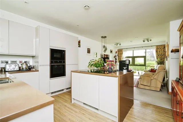 Beechwood Park, Stow on the Wold, GL54, photo 3