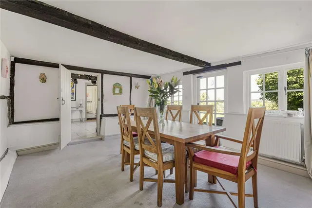 Lillingstone Road, Akeley, MK18, photo 3