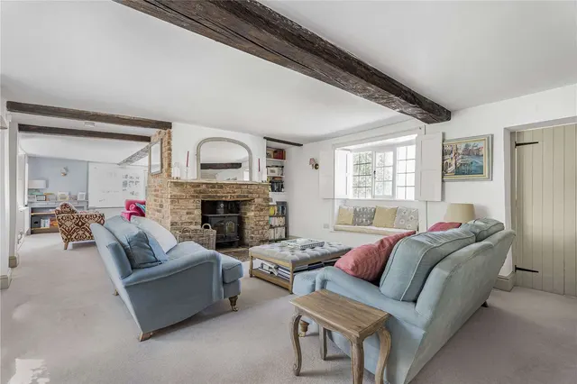 Lillingstone Road, Akeley, MK18, photo 2