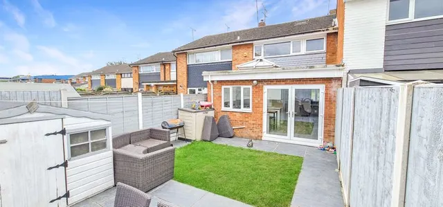 Photo 3 — Arterial Road, Eastwood, Essex, SS9 4DZ