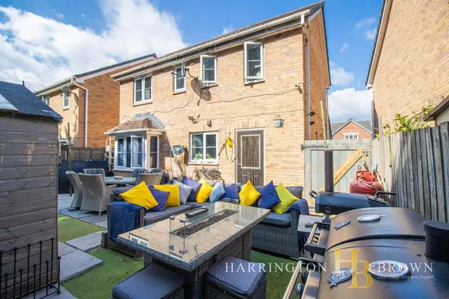 Photo 3 — Arkless Grove, Consett