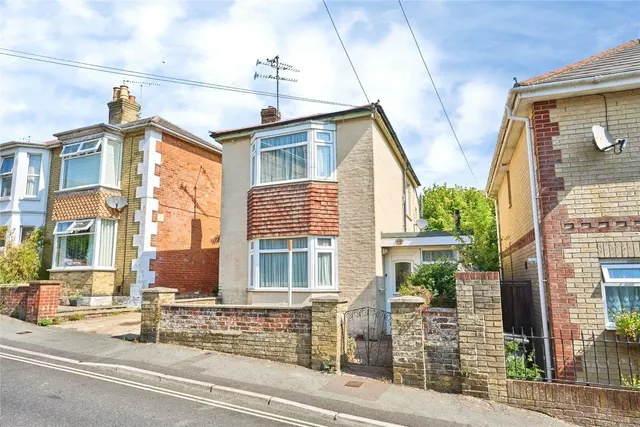 Park Road, Ryde, PO33, photo 1