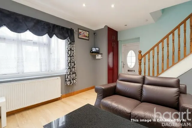 Hatfield Road, Dagenham, RM9, photo 2