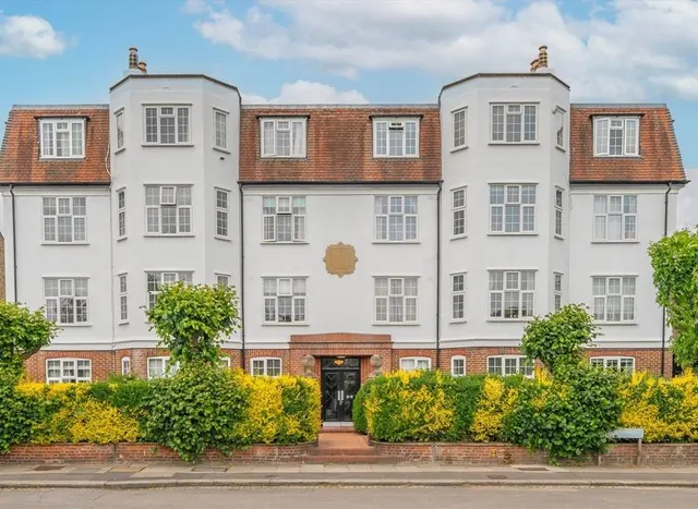 Kings Road, Wimbledon, SW19, photo 1