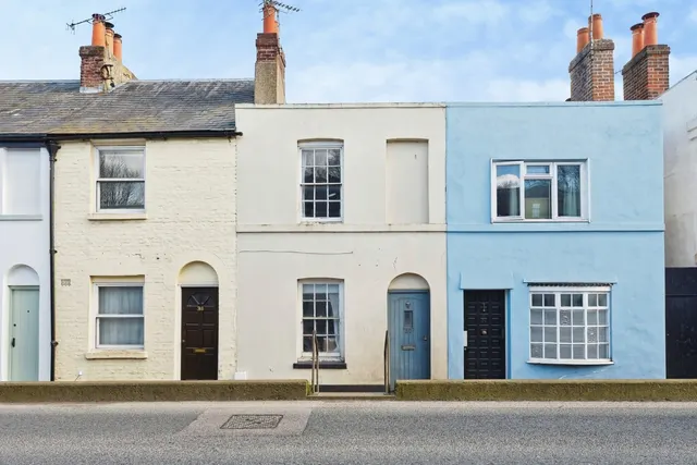 St. Peters Place, Canterbury, Kent, CT1, photo 1