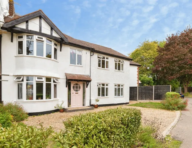Holroyd Crescent, Baldock, photo 1