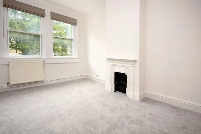 London Road, Bath, Somerset, BA1, photo 1