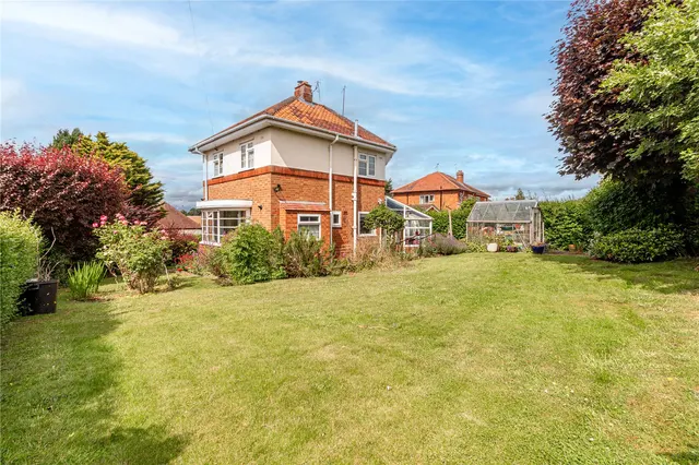 The Ridgeway, Droitwich, Worcestershire, WR9 8QB, photo 1