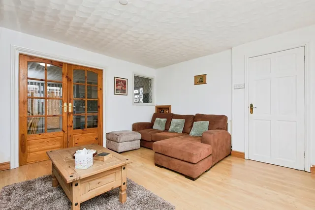 Westdale Close, Long Eaton, NG10, photo 3