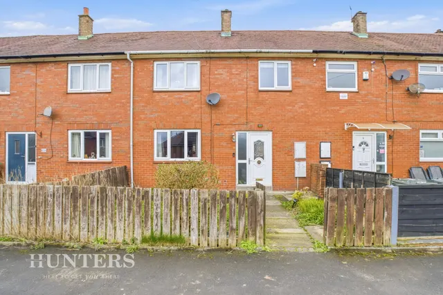 Sydney Gardens, Littleborough, OL15, photo 1