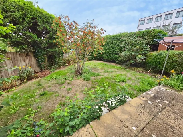 Tollgate Road, Salisbury, SP1, photo 2