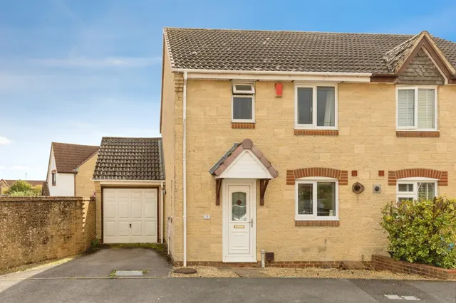 3 bedroom house, Heritage Close, Peasedown St. John, BA2