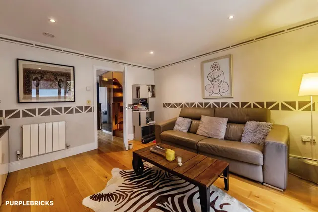 Bromyard Avenue, London, W3, photo 3