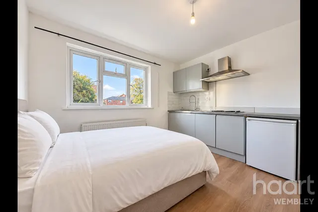 St Augustines Avenue, HA9, photo 1