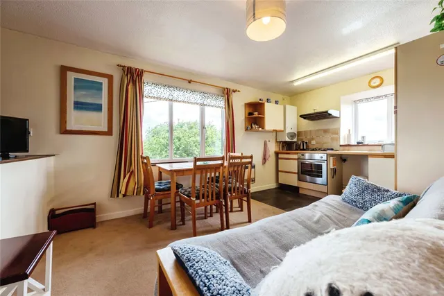 Fernleigh Gardens, Wadebridge, PL27, photo 2