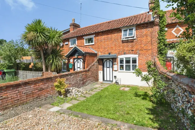 Yarmouth Road, Broome, Bungay, photo 1
