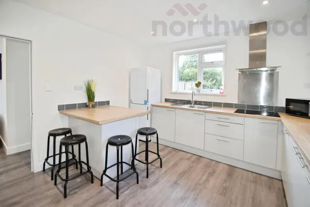 Beverley Road, Student, NR5, photo 2