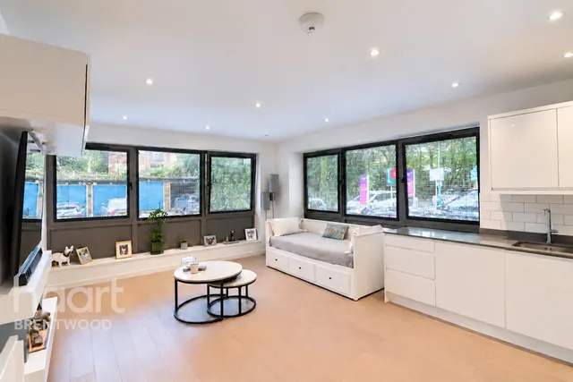 Hubert Road, Brentwood, CM14, photo 3