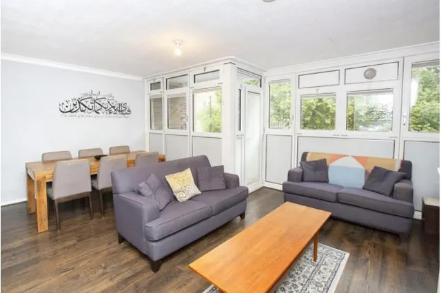 Glengarnock Avenue, London, E14, photo 3