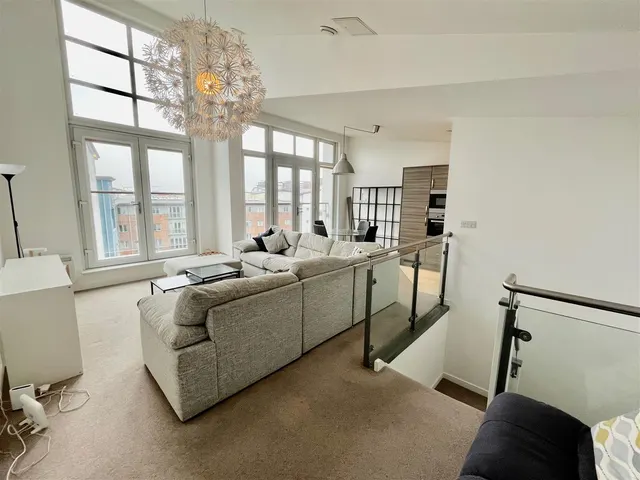 Worsdell Drive, Gateshead, photo 3