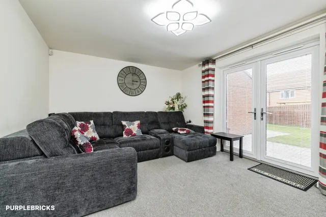 Haydock Drive, Darlington, DL1, photo 2