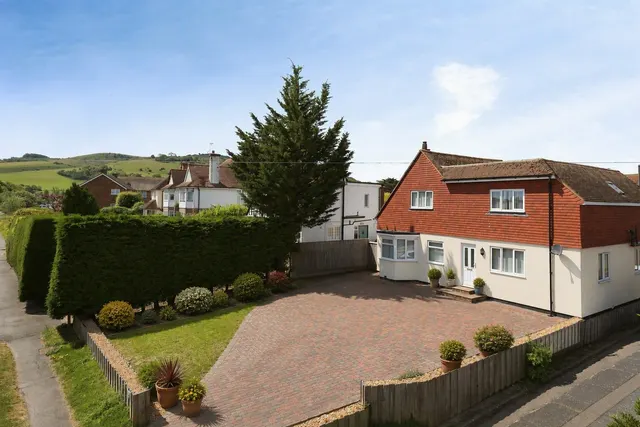 Eastbourne Road, Willingdon, Eastbourne, photo 1