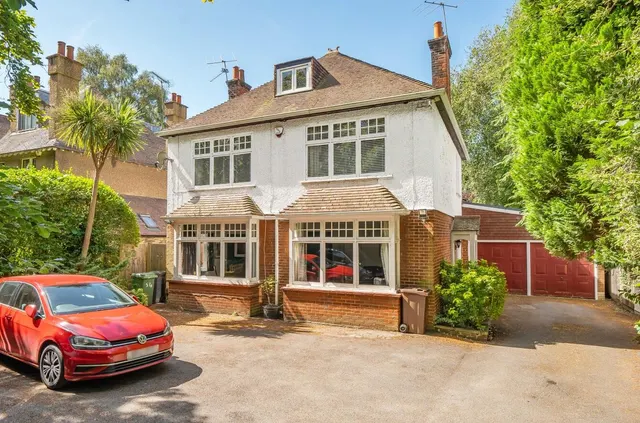 Reigate Road, Epsom, KT17 3DR, photo 1